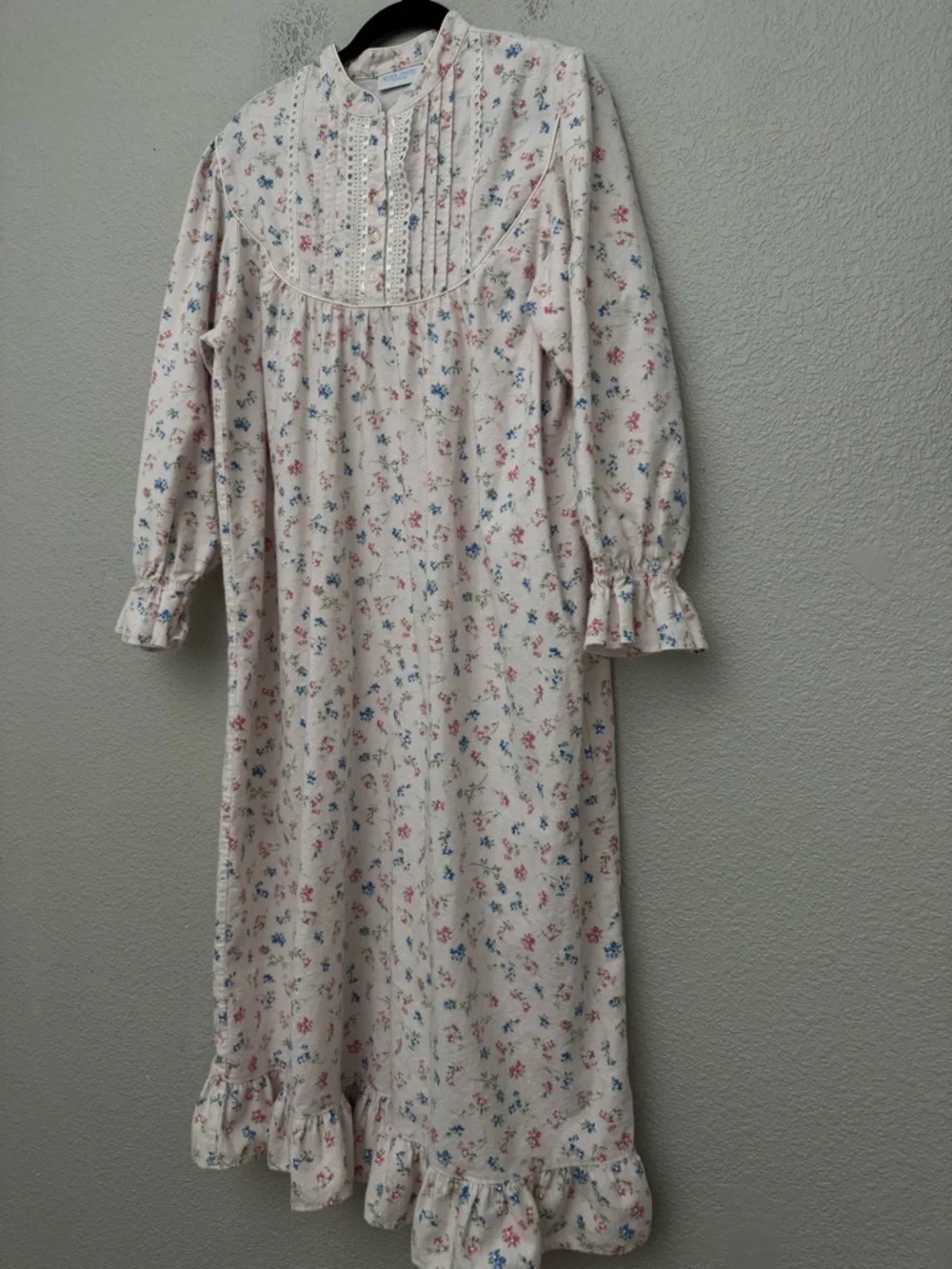 Erika Taylor Cotton Flannel Nightgown Floral Print Large Cottagecore Victorian